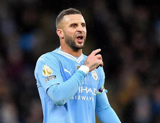 约基奇全场轰下39分15篮板10助攻，赛季第13次三双助球队加时取胜（约基奇39分15板10助拿赛季第13次三双，助球队加时险胜）