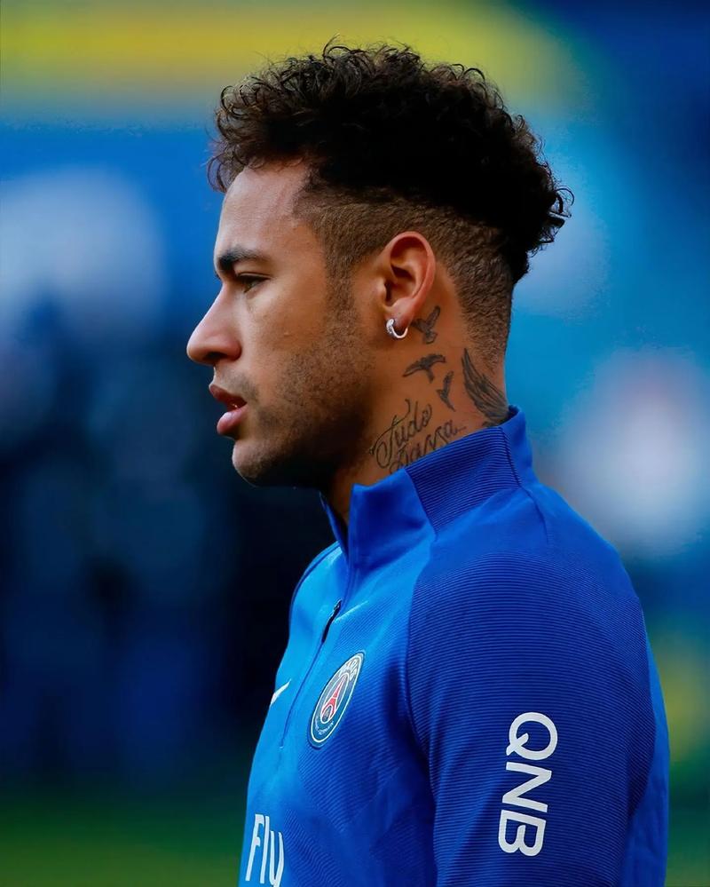 再战发展联盟！赛前杨瀚森与队友一同观看录像