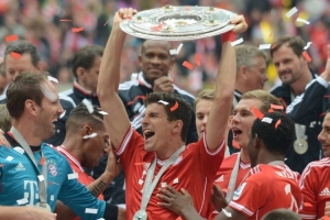 西班牙球星接受利物浦报价，可能告别西甲球队（西班牙球星已接受利物浦邀请，或将告别西甲旧主）