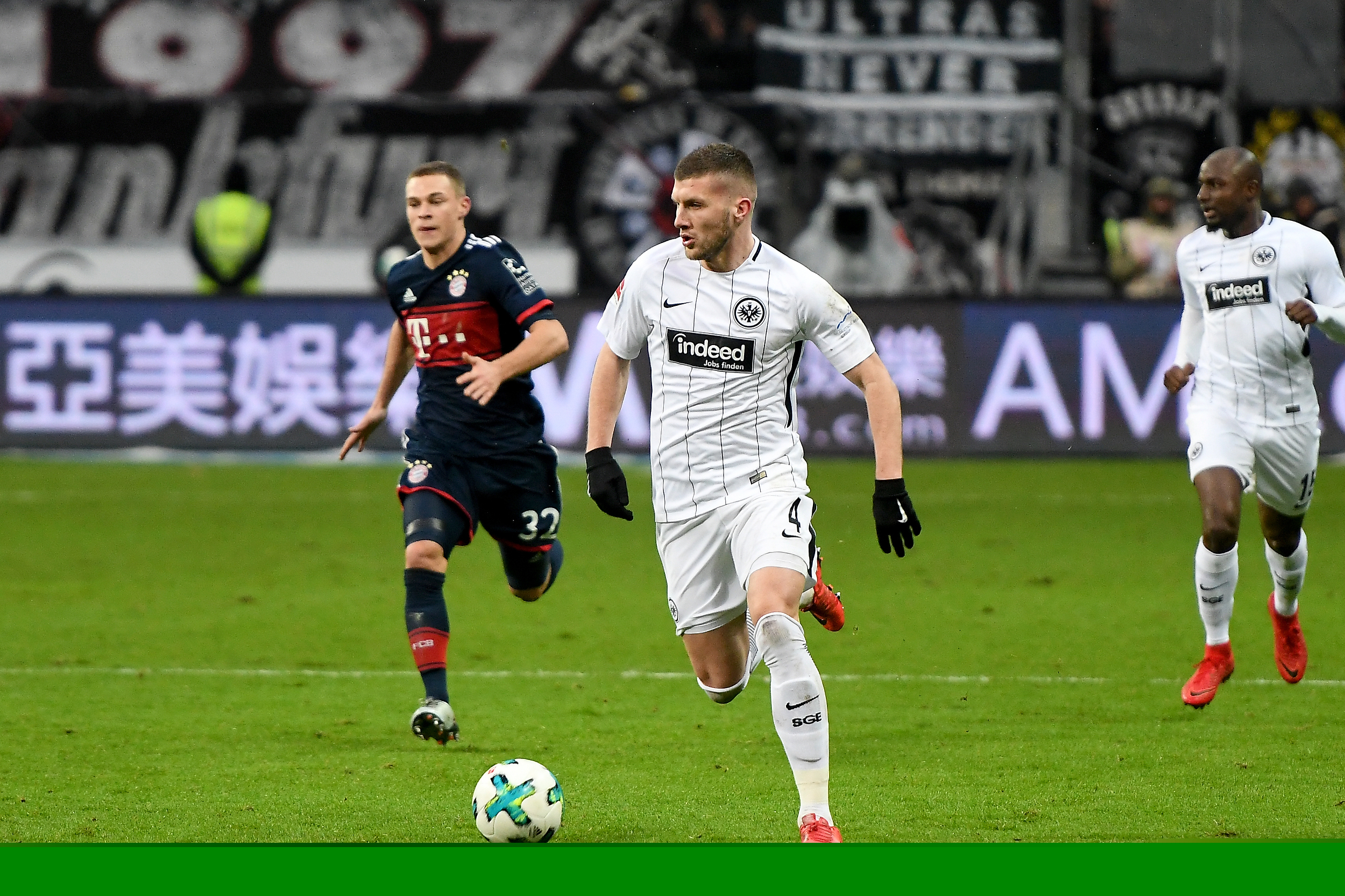 英超第一后腰！凯塞多首发 切尔西英超胜率52% 未首发胜率仅25%