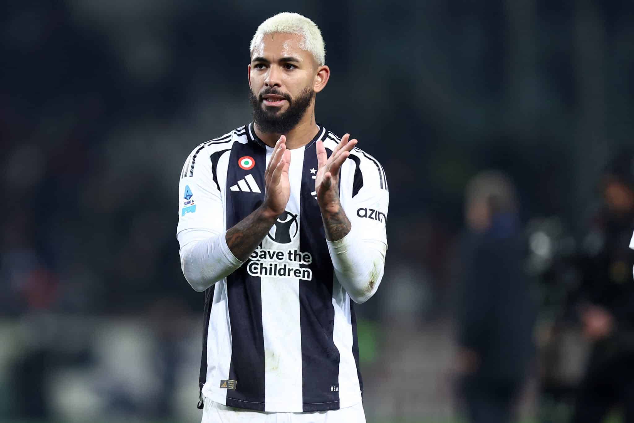 德天空：曼联已向莱比锡明确表示，他们仍在对谢什科的竞争中