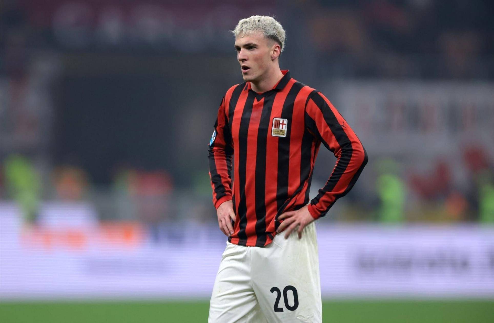 哈登突破失误，比赛节奏瞬间改变（哈登突破失手，比赛节奏骤变）