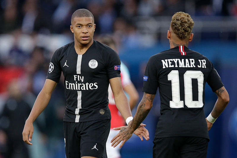 女排世俱赛开门红！朱婷贡献13分，科内3-0横扫奥兰多