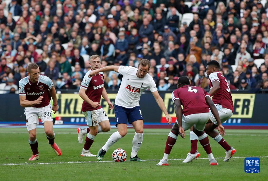 阿斯：即使巴萨最后两轮欧冠全胜，也大概率要去踢附加赛（阿斯报：即便巴萨余下两场欧冠全胜，仍大概率要打附加赛）