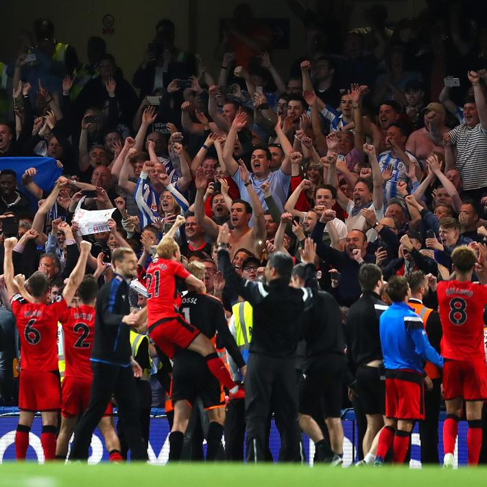 欧冠赛场精彩瞬间：巴萨2-0战胜国际米兰,